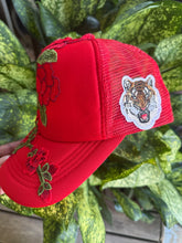 Load image into Gallery viewer, THEE Rose Hat
