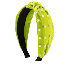 Load image into Gallery viewer, Pearl Studded Headband
