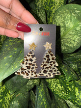 Load image into Gallery viewer, Festive Tree
